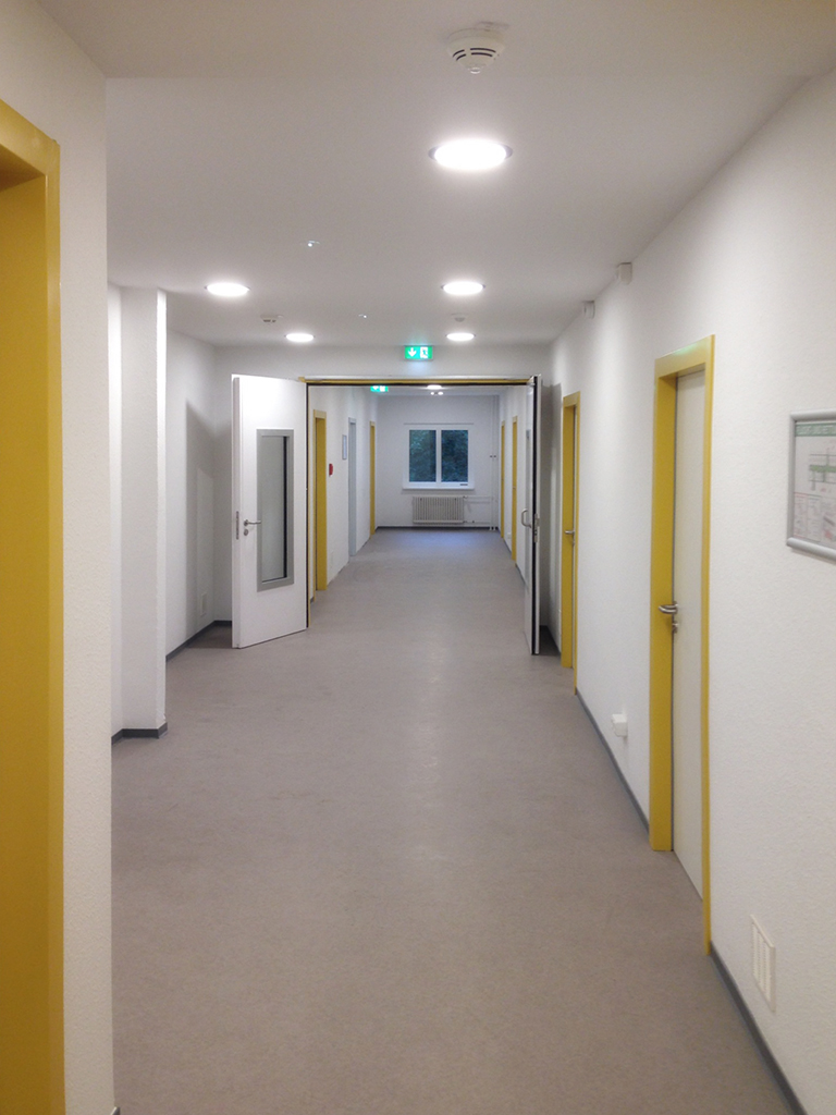 Wände, Decken und Türen in Büroetagen, Friedrichstraße in Mitte, 2015